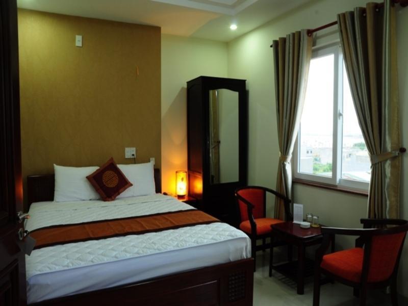 Canh Buom Hotel Da Nang Zewnętrze zdjęcie