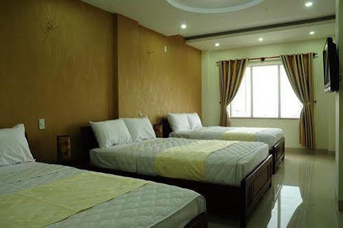 Canh Buom Hotel Da Nang Zewnętrze zdjęcie